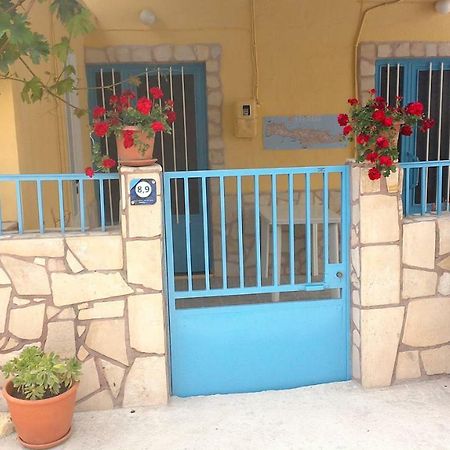 Vintage House-Vori-Rent Rooms المظهر الخارجي الصورة