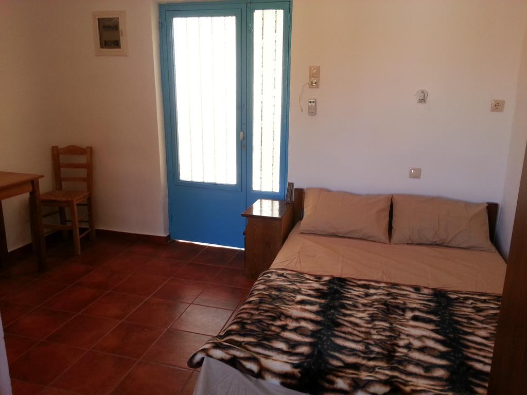 Vintage House-Vori-Rent Rooms المظهر الخارجي الصورة