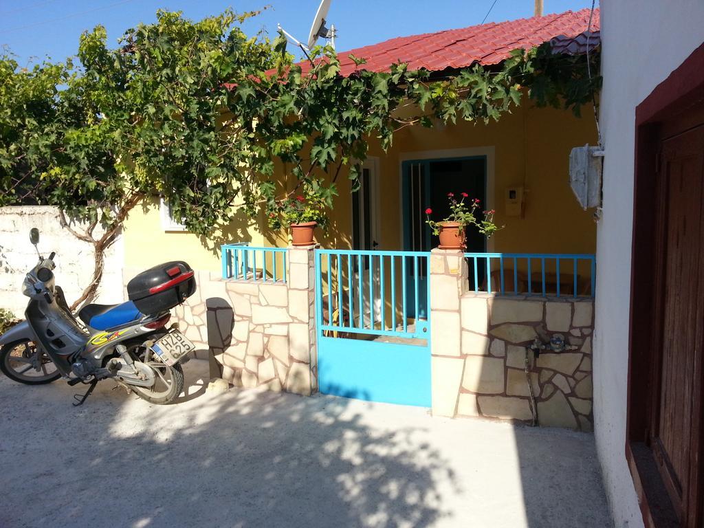 Vintage House-Vori-Rent Rooms المظهر الخارجي الصورة
