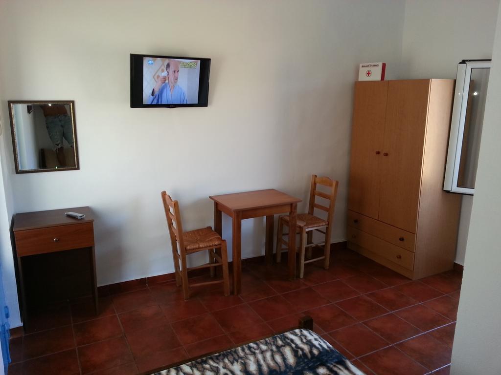 Vintage House-Vori-Rent Rooms المظهر الخارجي الصورة