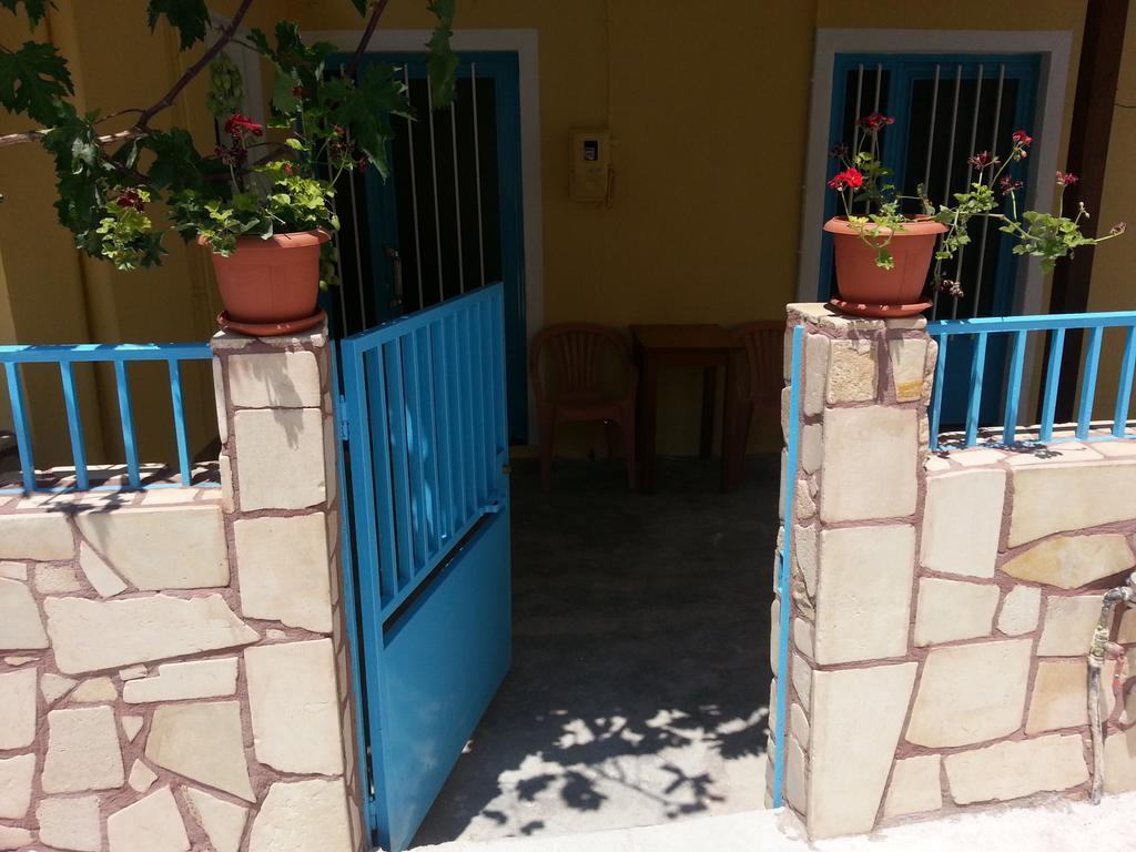 Vintage House-Vori-Rent Rooms المظهر الخارجي الصورة