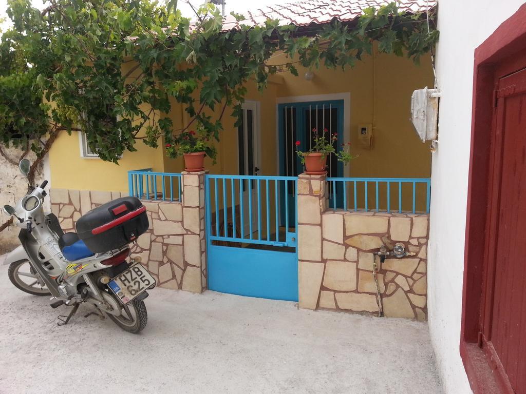 Vintage House-Vori-Rent Rooms المظهر الخارجي الصورة