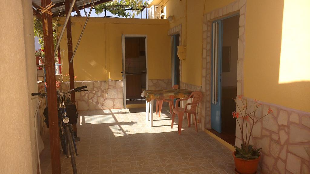 Vintage House-Vori-Rent Rooms المظهر الخارجي الصورة